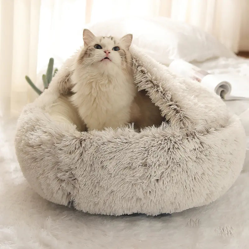 Refuge confortable en peluche pour chats, vue d'ensemble