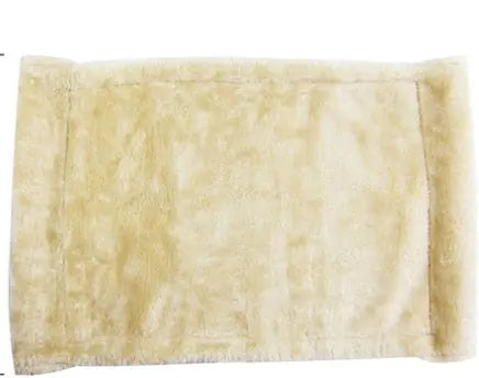 Hamac en bois pour chat installé